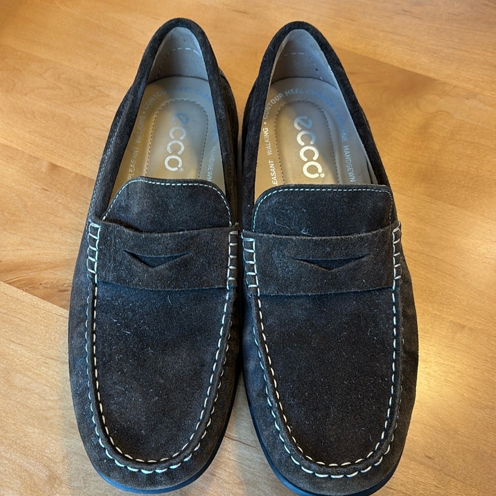 Ecco Brown Suede Slip-On Loafers with Moccasin Stitching (Never worn)
